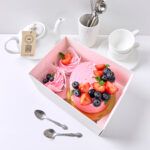 Бенто‑комбо «Розовый бенто и 2 ванильных капкейка»